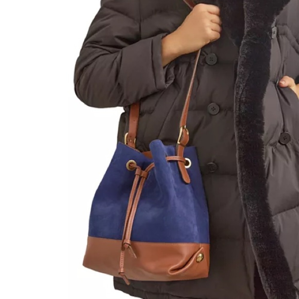 Gerard Darel Mini So ✨ tan/chestnut leather Navy suede Bucket Bag
